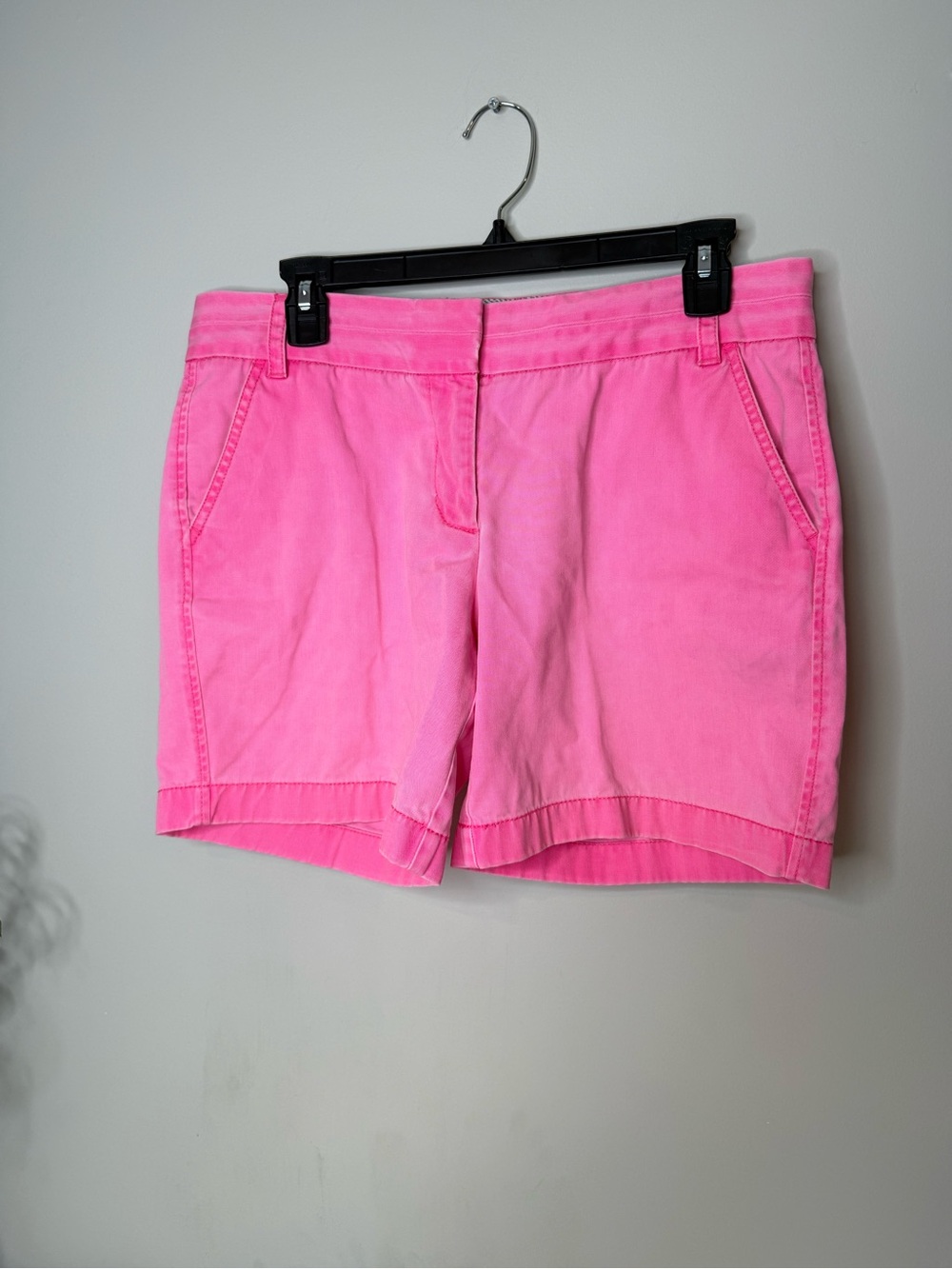 J.Crew Broken-In Chino Shorts Size 8 Neon Pink 100% Cotton Mid Rise Preppy